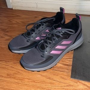 Adiwear Sneakers